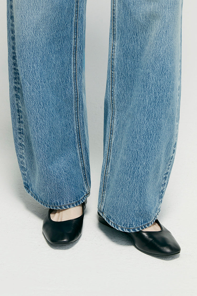 Slope Curve Jeans