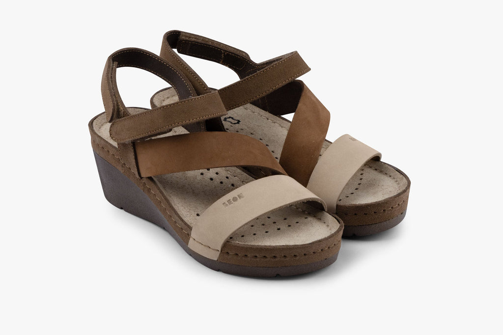 Kiara Sandal by LEON