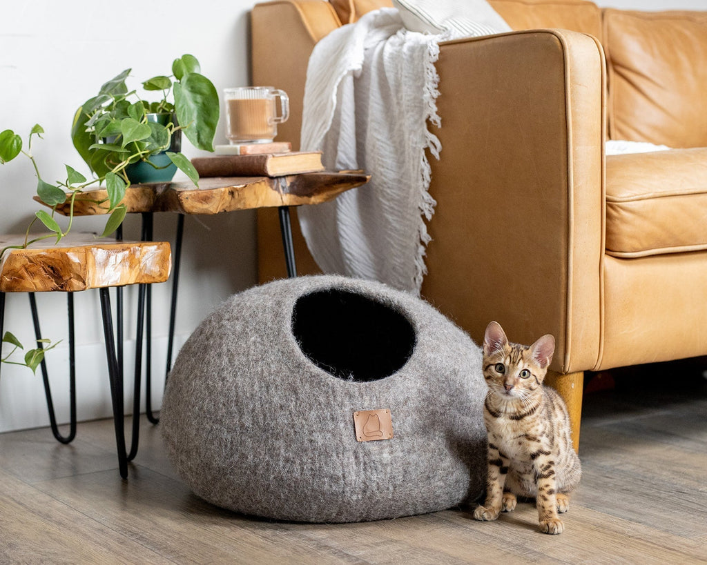 Premium Felted Wool Cat Cave Bed — Earth Brown