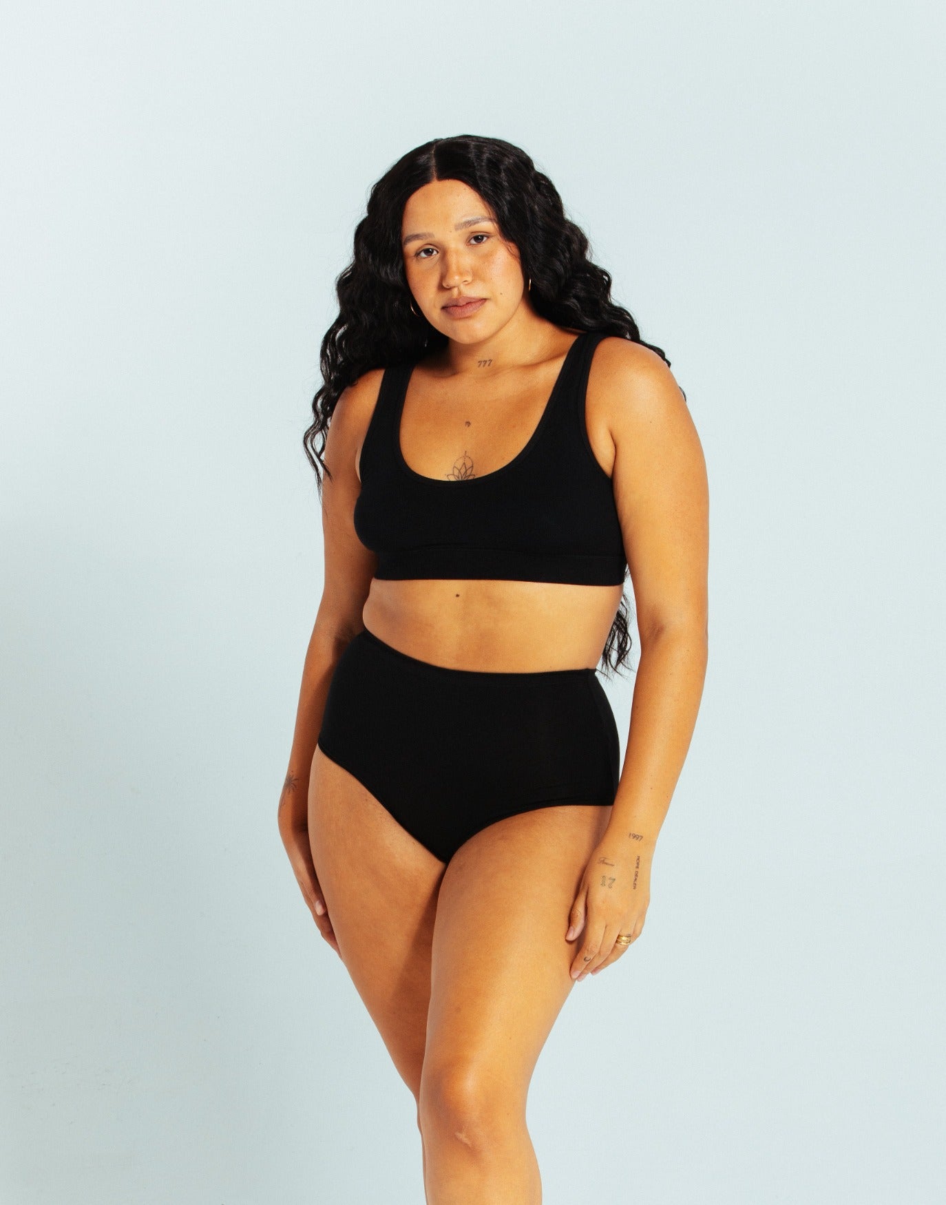 Black Scoop Bralette