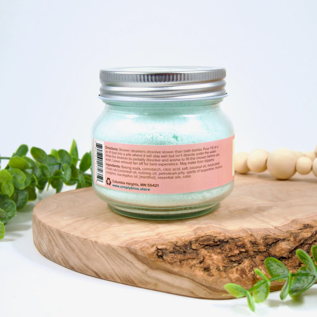 Shower Aromatherapy Powder – Invigorating Essential Oil Blend