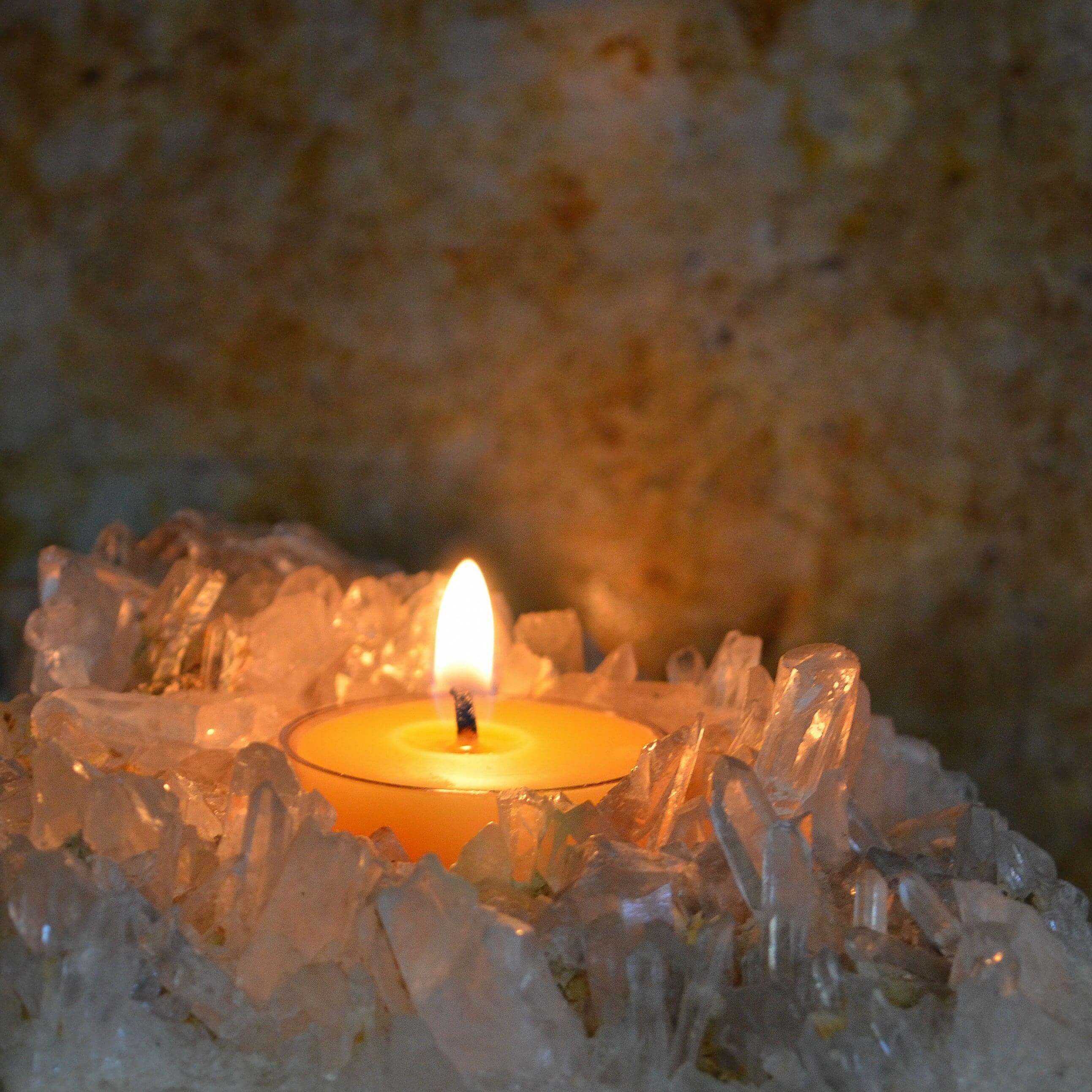 Pure Beeswax Tea Lights – Non-Toxic Clean Burning Candles